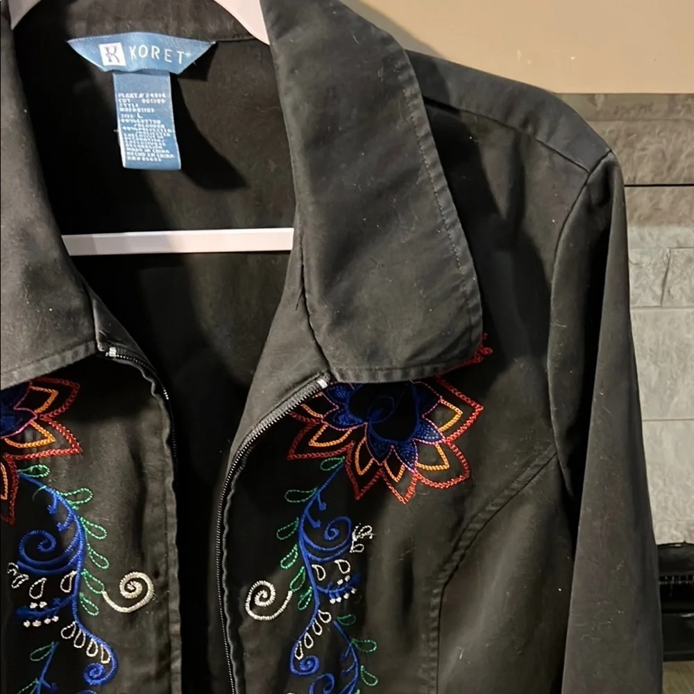 Koret cotton blend Black and Red Floral Embroidered Blazer size Large - Picture 5 of 9